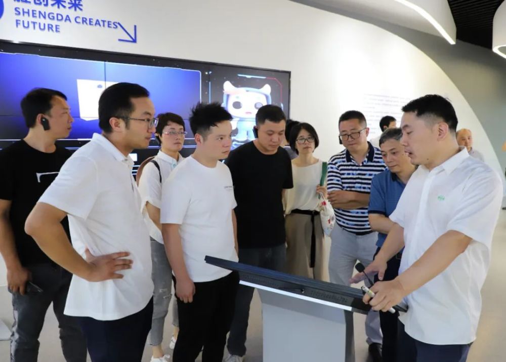 赴杭觀摩智能工廠，助力屯溪工業升級